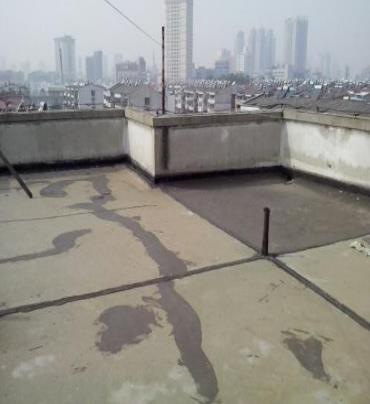 滑县漏水维修 楼顶漏水是什么原因，楼顶漏水维修方法是什么?